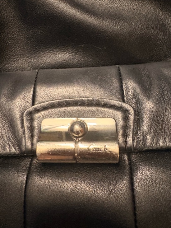 Coach - Picture 6 of 6
